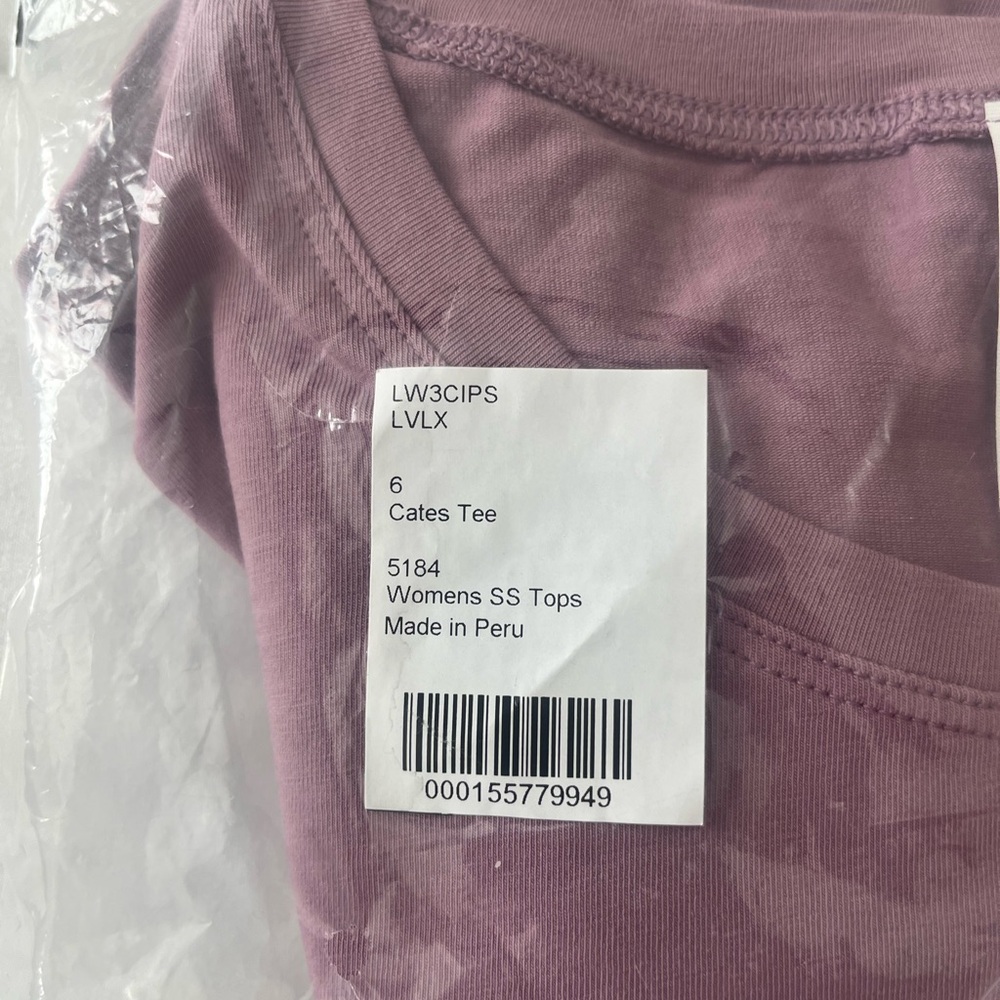 lululemon athletica Cates Tee - Picture 6 of 6